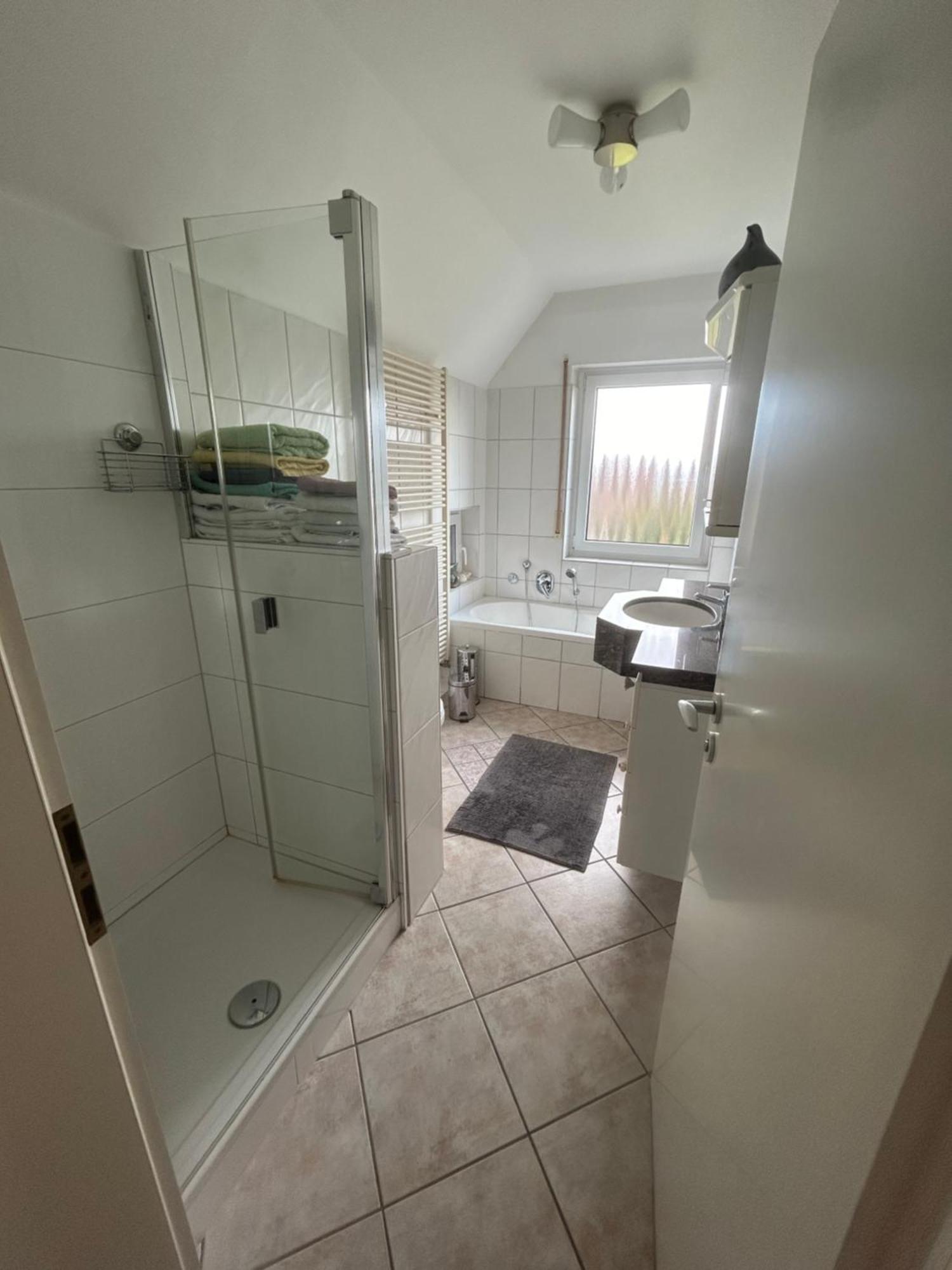4 Zimmerwohnung zentrale Lage Wendeburg Exterior foto